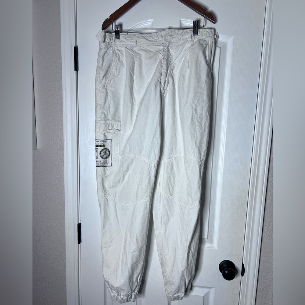 80s Bugle Boy White Cargo Pants, Ocean League Equipment Protective - Men’s 34L
